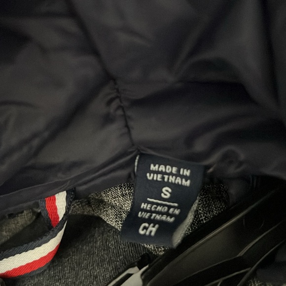 NWOT Tommy Hilfiger soft shell active filled bomber jacket - Picture 6 of 6